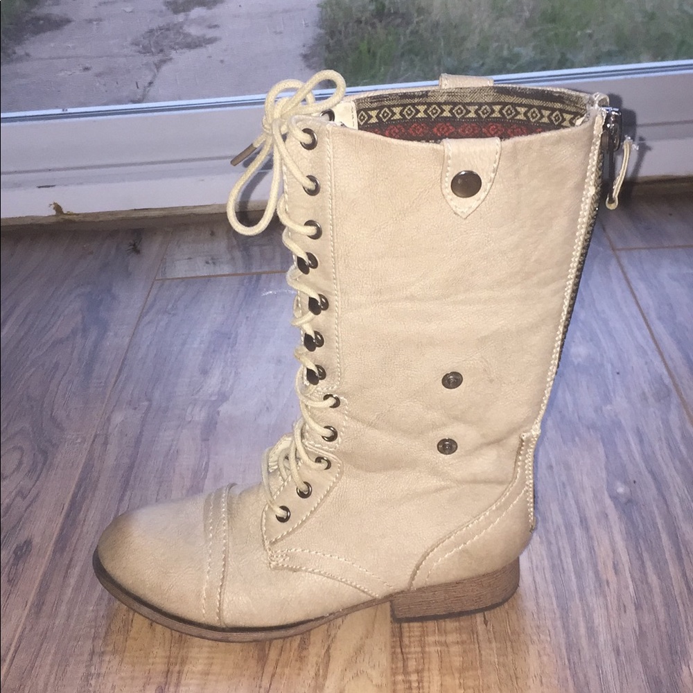 Jetta Combat boots